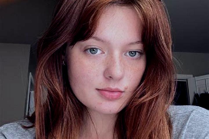Kinsley, 22, a red brown-eyed mediterranean companion based in Masaka. Offering Tantra, Travel Companion, Couples, Girlfriend Experience. Available for incal...
