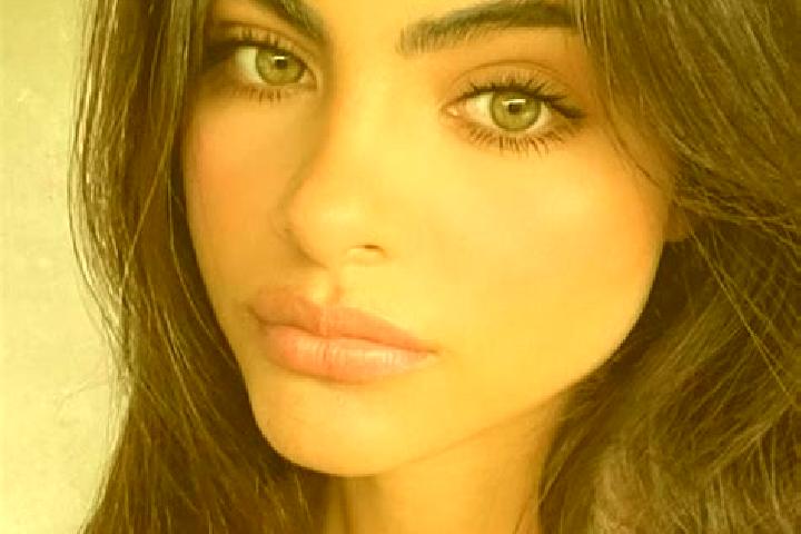 Kinsley, 23, a black brown-eyed indian companion based in Besukrejo. Offering OWO, Massage, CIM, Girlfriend Experience, Couples. Available for incall and out...