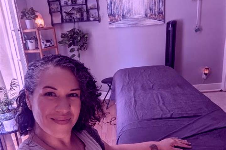 Kinsley, 23, a black green-eyed latina companion based in Rokytnice v Orlickych Horach. Offering Girlfriend Experience, Fetish, Erotic Massage. Available for...