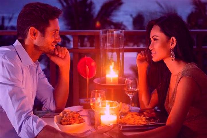 Kinsley, 23, a brunette amber-eyed caucasian companion based in Carhue. Offering Couples, Dinner Date, Overnight, CIM, Domination. Available for incall and o...