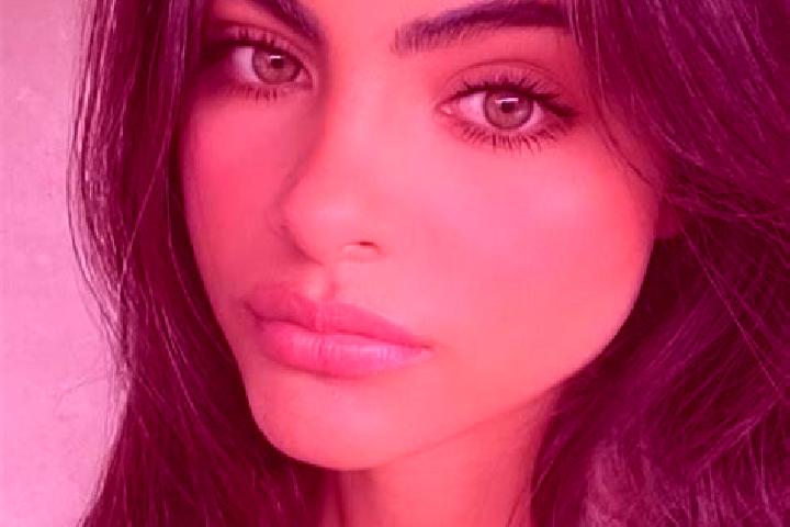 Kinsley, 24, a black hazel-eyed latina companion based in Bomba. Offering Tantra, Dinner Date, A-Level. Available for incall and outcall, overnight bookings ...