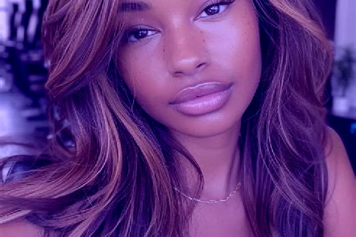 Kinsley, 24, a dark blonde brown-eyed european companion based in Dragsfjaerd. Offering GFE, Roleplay. Available for incall and outcall, day and evening dates.