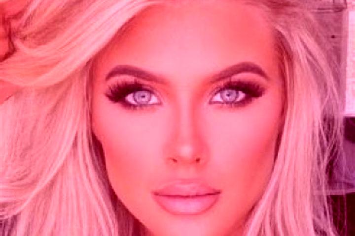 Kinsley, 24, a platinum blonde brown-eyed asian companion based in Inhassoro. Offering Overnight, Massage, Girlfriend Experience. Available for incall and ou...