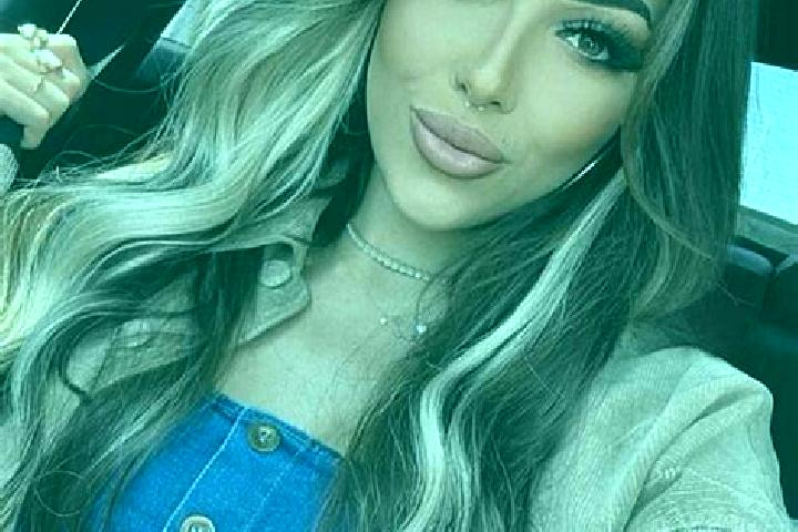 Kinsley, 25, a dark blonde brown-eyed ebony companion based in Crainimat. Offering Roleplay, Duos, Domination. Available for incall and outcall, day and even...