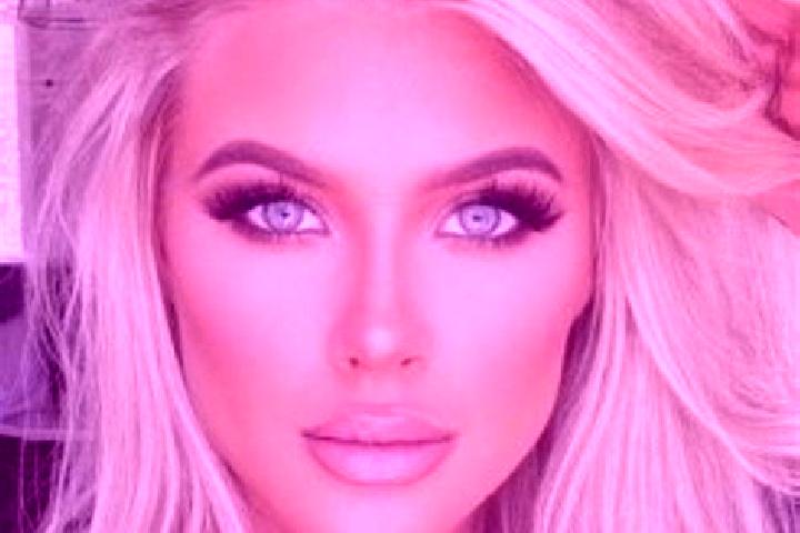 Kinsley, 25, a platinum blonde grey-eyed mixed companion based in Matendreef. Offering Dinner Date, Couples, GFE, Girlfriend Experience. Available for incall...