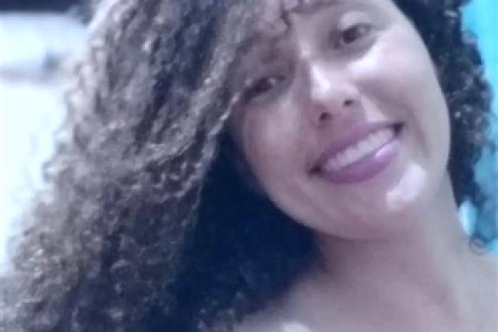 Kinsley, 25 — Escort in Pecanha, Brazil
