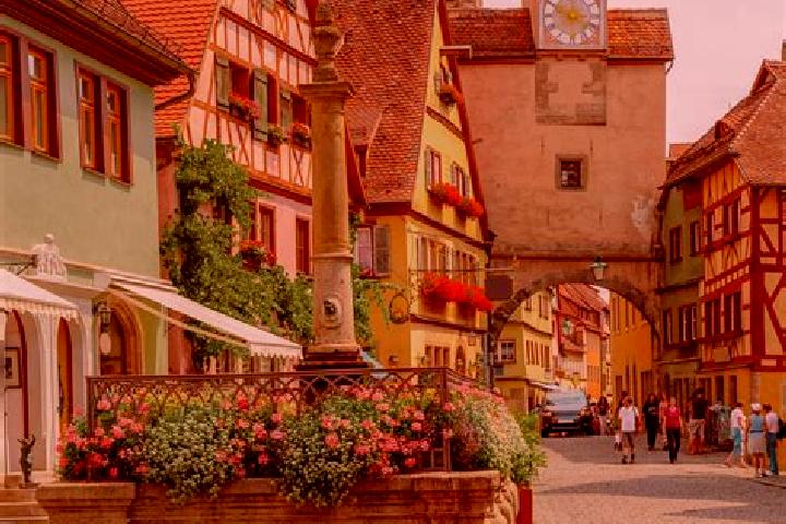 Kinsley, 26 — Escort in Apen, Germany