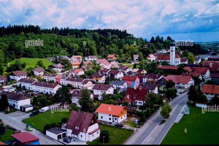 Kinsley, 26 — Escort in Biessenhofen, Germany