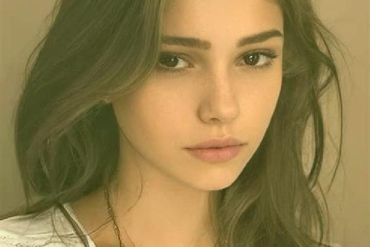 Kinsley, 27, a black grey-eyed slavic companion based in Alunisu. Offering Erotic Massage, Girlfriend Experience. Available for incall and outcall, day and e...