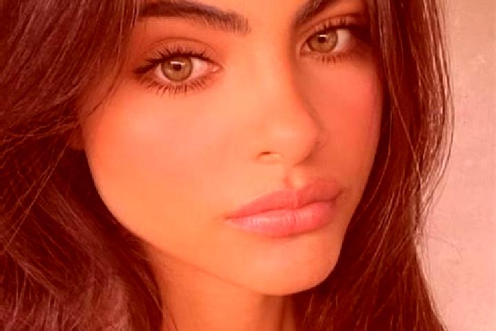 Kinsley, 27, a brunette dark-eyed caucasian companion based in Meadowbank. Offering Domination, A-Level, Deep French Kissing, Massage, Dinner Date. Available...