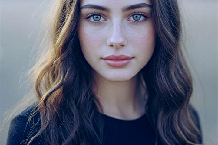 Kinsley, 27, a chestnut amber-eyed mediterranean companion based in Paranatama. Offering Prostate Massage, Travel Companion, Overnight, Massage, Dinner Date....