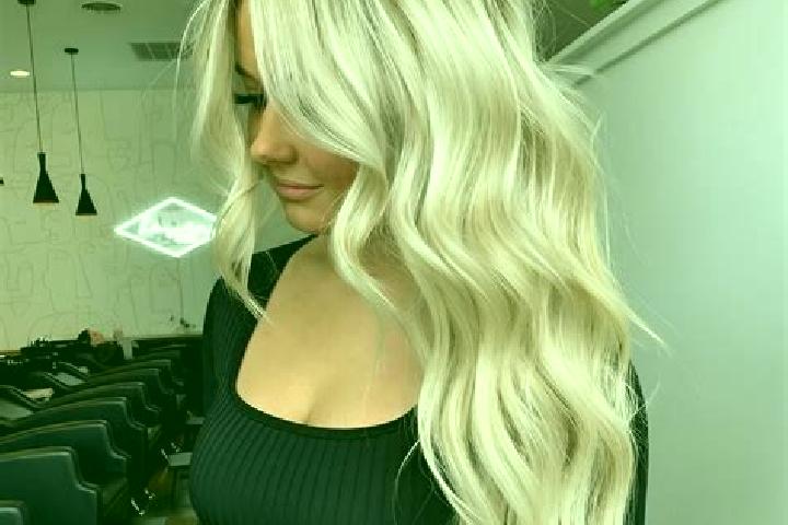 Kinsley, 27, a platinum blonde amber-eyed ebony companion based in Estepona. Offering Overnight, Erotic Massage, Roleplay. Available for incall and outcall, ...