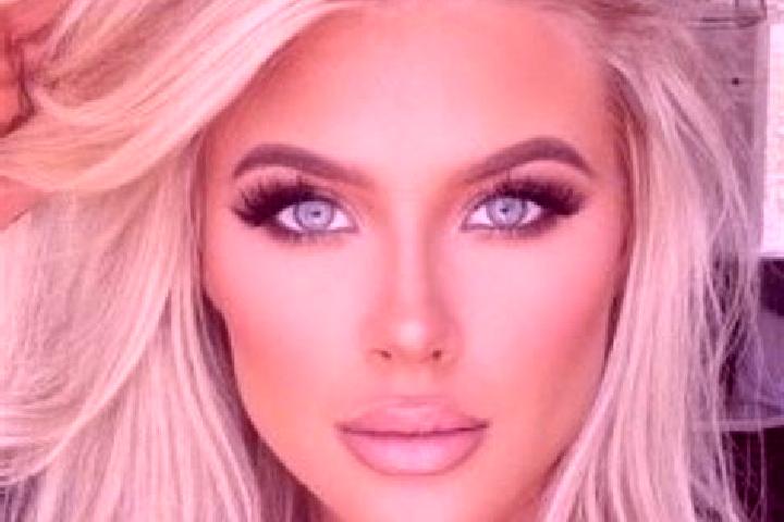 Kinsley, 27, a platinum blonde grey-eyed middle eastern companion based in Babakantonggoh. Offering Tantra, BDSM, A-Level, 69, Domination. Available for inca...