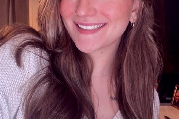 Kinsley, 27 — Escort in Hallock, United States