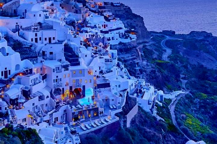 Kinsley, 27 — Escort in Margariti, Greece
