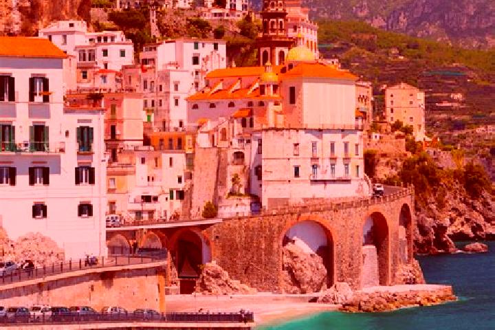 Kinsley, 27 — Escort in Montepiano, Italy
