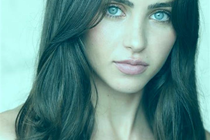 Kinsley, 28, a chestnut brown-eyed mediterranean companion based in Anhanguera. Offering Party Girl, Travel Companion, 69, Striptease. Available for incall a...