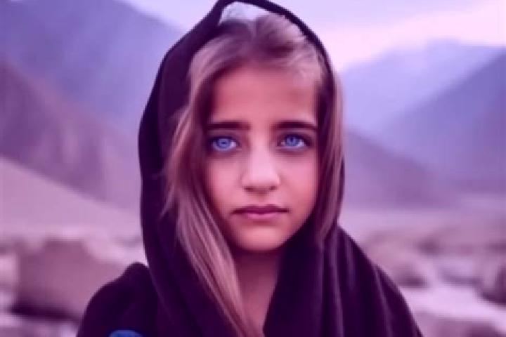 Kinsley, 29, a dark blonde dark-eyed middle eastern companion based in Alasmalang. Offering Travel Companion, Roleplay, Dinner Date. Available for incall and...