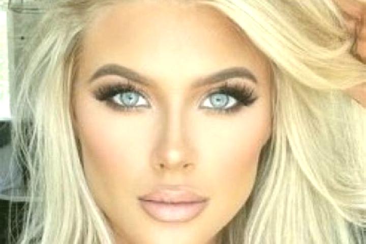 Kinsley, 29, a platinum blonde dark-eyed middle eastern companion based in Urrutia. Offering Duos, Travel Companion, Deep French Kissing, Couples, Overnight....