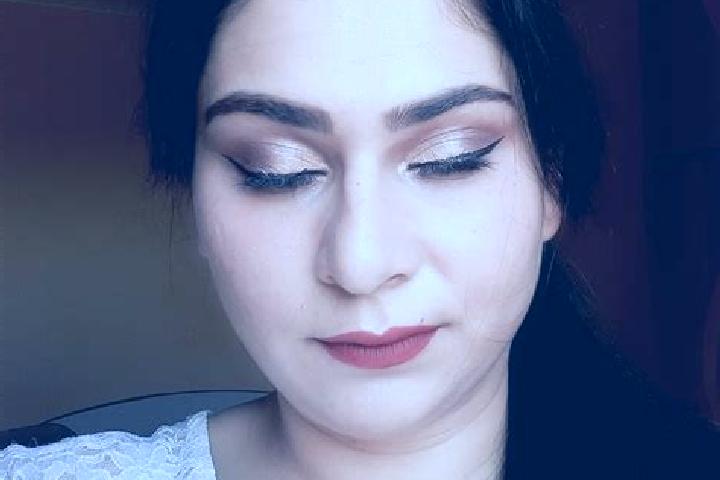 Kinsley, 29 — Escort in Ghidigeni, Romania