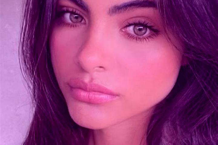 Kinsley, 30, a brunette green-eyed latina companion based in Allerbuettel. Offering BDSM, Travel Companion, Duos. Available for incall and outcall, overnight...