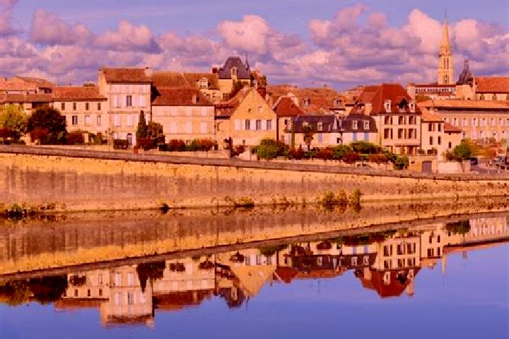 Kinsley, 30 — Escort in Bergerac, France