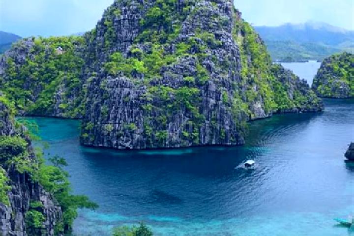 Kinsley, 30 — Escort in Corocotan, Philippines