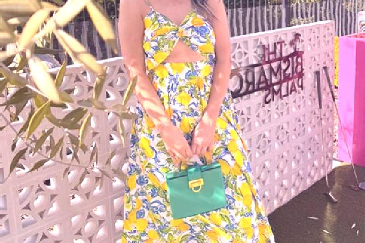 Kinsley, 30 — Escort in Guilmi, Italy