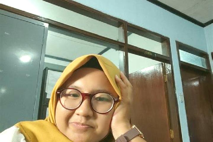 Kinsley, 30 — Escort in Jeruklegi, Indonesia