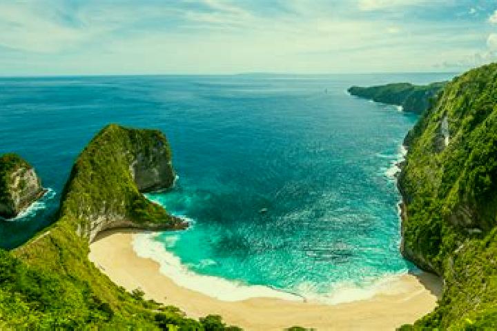 Kinsley, 30 — Escort in Pengilon, Indonesia