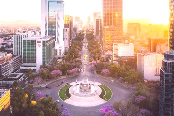 Kinsley, 30 — Escort in Sindihui, Mexico
