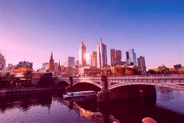 Kinsley, 30 — Escort in West Melbourne, Australia