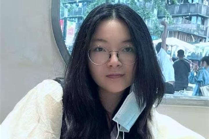 Kinsley, 30 — Escort in Zhenqiao, China