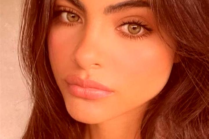 Kinsley, 31, a black hazel-eyed european companion based in Epuisay. Offering Roleplay, Fetish, 69, Massage. Available for incall and outcall, overnight book...