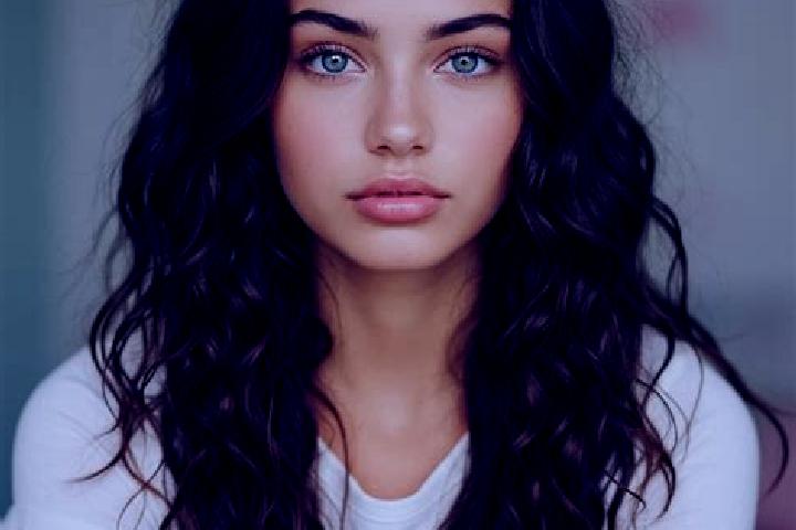 Kinsley, 31, a dark blonde amber-eyed mediterranean companion based in Alifaki. Offering Girlfriend Experience, Prostate Massage. Available for incall and ou...
