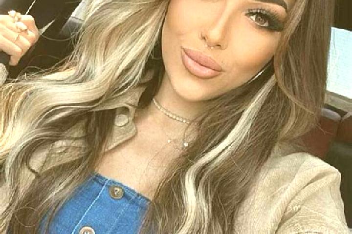 Kinsley, 31, a dark blonde brown-eyed mediterranean companion based in Lazne Tousen. Offering Erotic Massage, Tantra, Overnight. Available for incall and out...