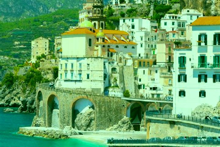 Kinsley, 31 — Escort in Daiano, Italy