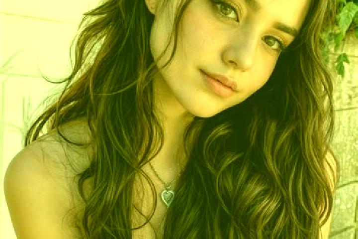 Kinsley, 32, a brunette hazel-eyed middle eastern companion based in Montracol. Offering OWO, Striptease, Domination, Dinner Date. Available for incall and o...
