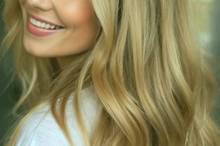 Kinsley, 32, a dark blonde hazel-eyed mixed companion based in Ucu Seles. Offering Prostate Massage, Erotic Massage, CIM. Available for incall and outcall, d...