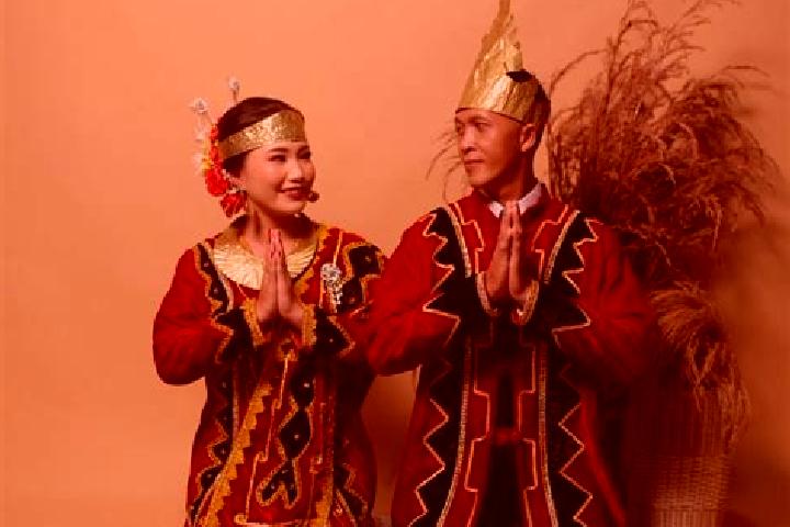 Kinsley, 32 — Escort in Banjar Dharmasemedi, Indonesia