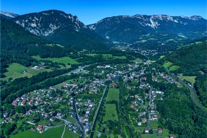 Kinsley, 32 — Escort in Payerbach, Austria