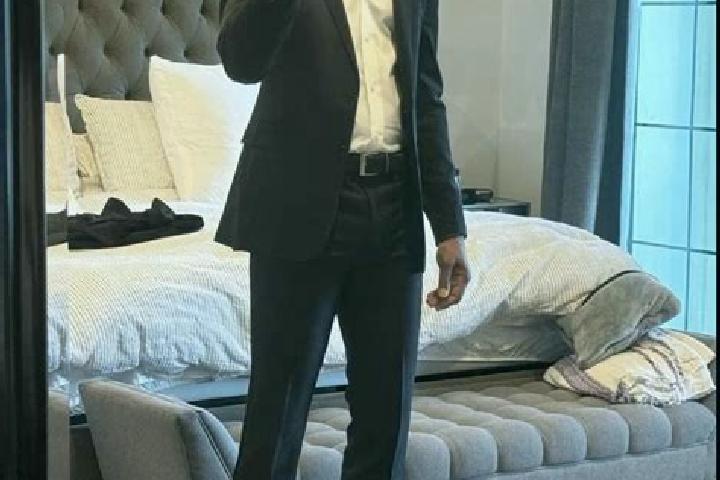 Kinsley, 33, a black dark-eyed ebony companion based in Ita. Offering Deep French Kissing, Roleplay, Prostate Massage. Available for incall and outcall, day ...