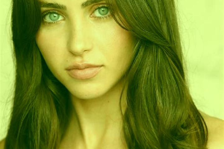 Kinsley, 33, a brunette blue-eyed middle eastern companion based in Makoko. Offering Roleplay, CIM, Dinner Date, Girlfriend Experience, Deep French Kissing. ...
