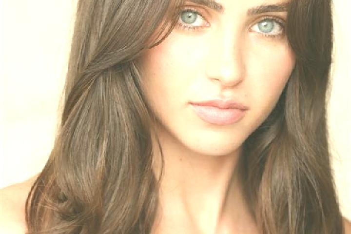 Kinsley, 33, a brunette brown-eyed indian companion based in Cerezo de Arriba. Offering Prostate Massage, Party Girl, Travel Companion, 69. Available for inc...