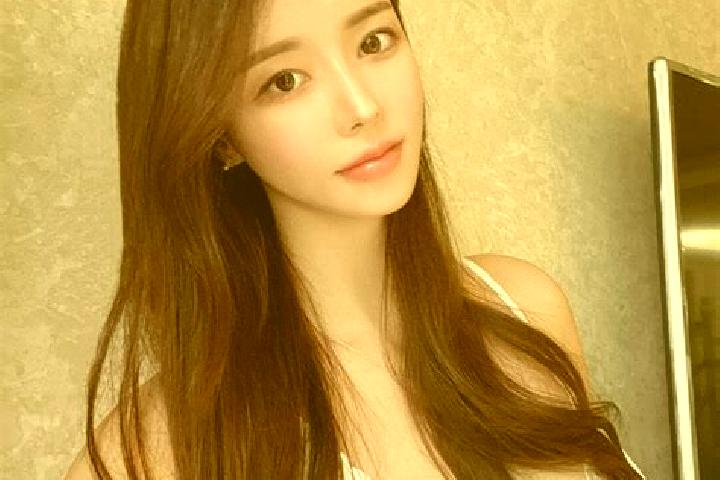 Kinsley, 33 — Escort in Shendushui, China