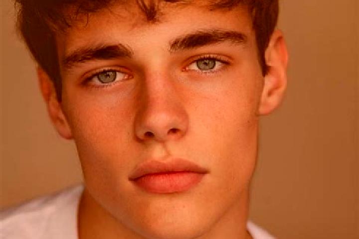 Kinsley, 34, a red green-eyed caucasian companion based in Yssingeaux. Offering Roleplay, Travel Companion, 69, Tantra. Available for incall and outcall, day...