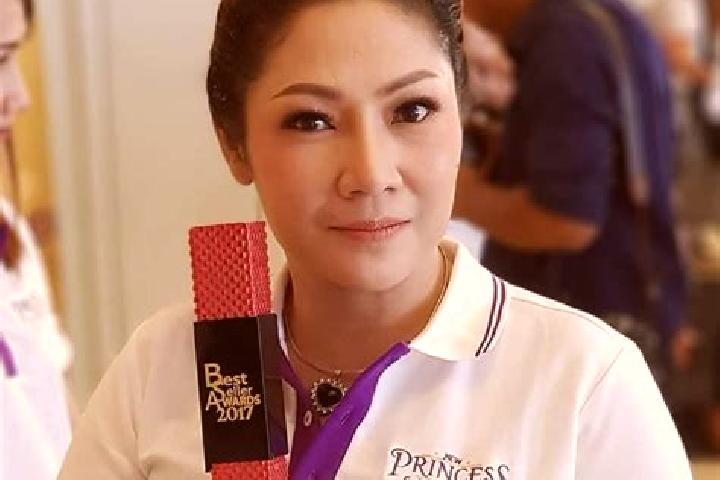 Kinsley, 34 — Escort in Amphoe Sikhiu, Thailand