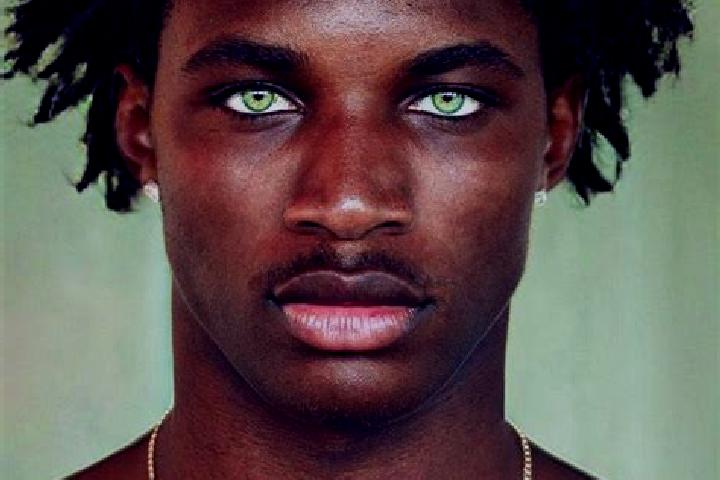 Kinsley, 35, a black green-eyed ebony companion based in Niamienlessa. Offering Duos, OWO, Deep French Kissing, BDSM. Available for incall and outcall, overn...