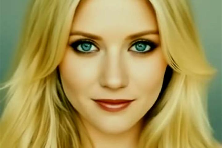 Kinsley, 35, a blonde amber-eyed mixed companion based in Mariac. Offering Dinner Date, Striptease, Fetish, Girlfriend Experience. Available for incall and o...