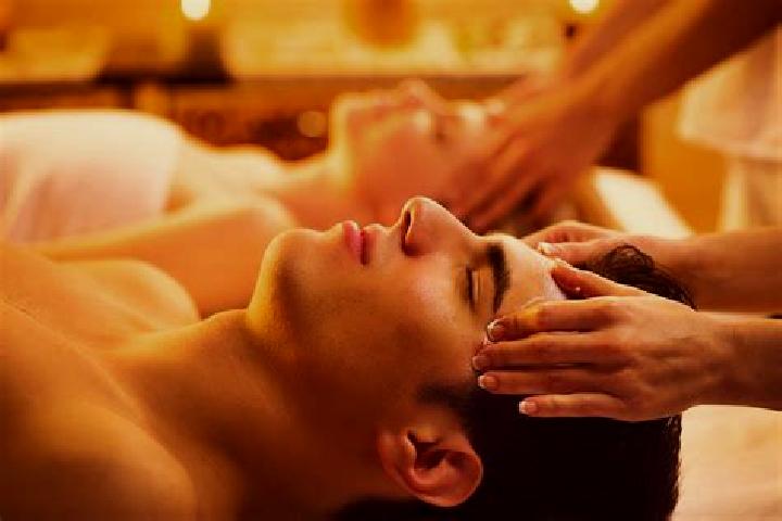 Kinsley, 35, a chestnut dark-eyed caucasian companion based in Gangapur. Offering Prostate Massage, Deep French Kissing, A-Level, Domination. Available for i...